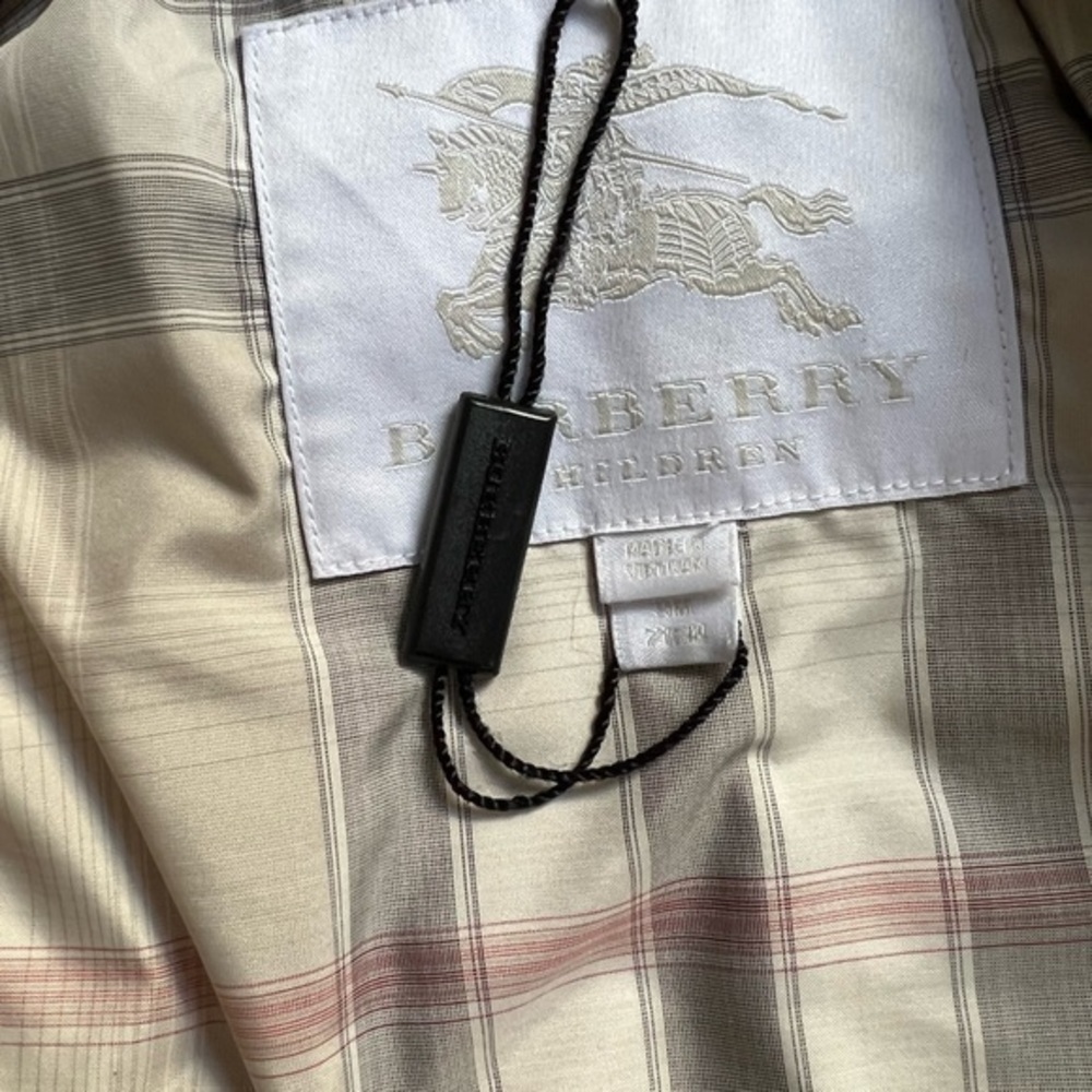 Burberry jacket - Picture 4 of 7
